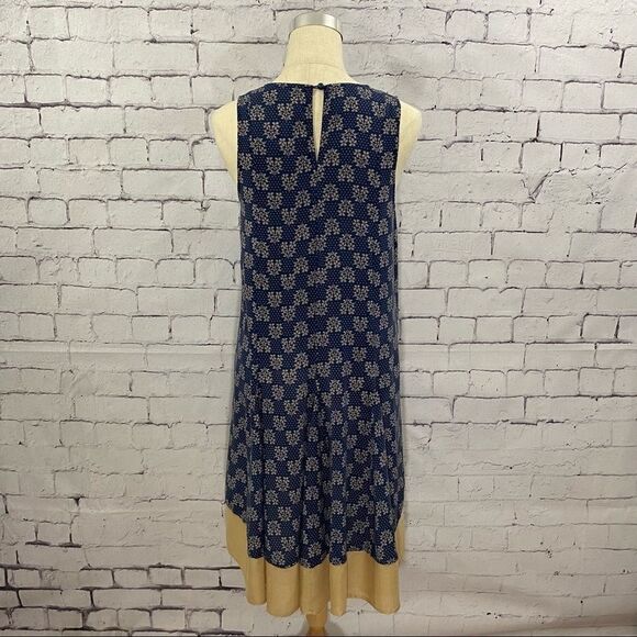 Fashion On Earth Dress Size Small - Picture 3 of 7